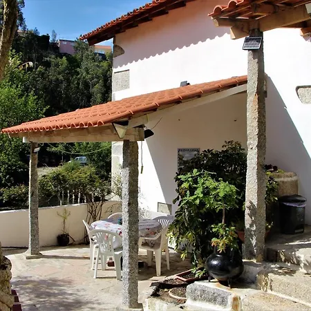 Casa Da Azenha Branca