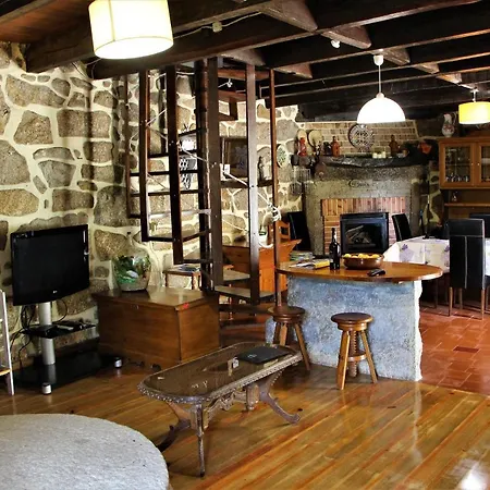 Holiday home Casa Da Azenha Branca Castelo Do Neiva