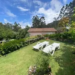 Casa Da Azenha Branca *