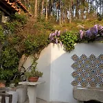 Casa Da Azenha Branca *