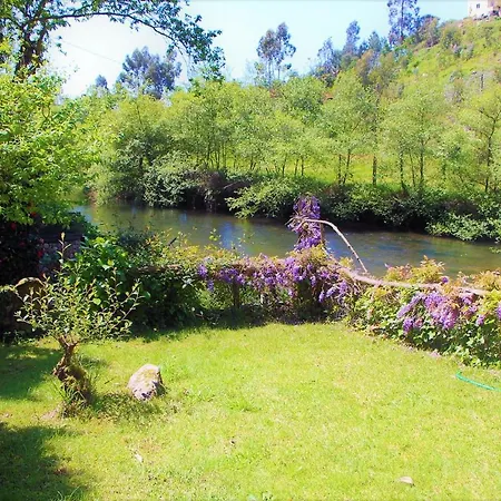 Casa Da Azenha Branca Hébergement de vacances *