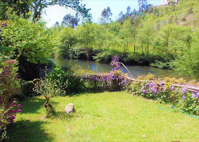 Casa Da Azenha Branca Дом отдыха *