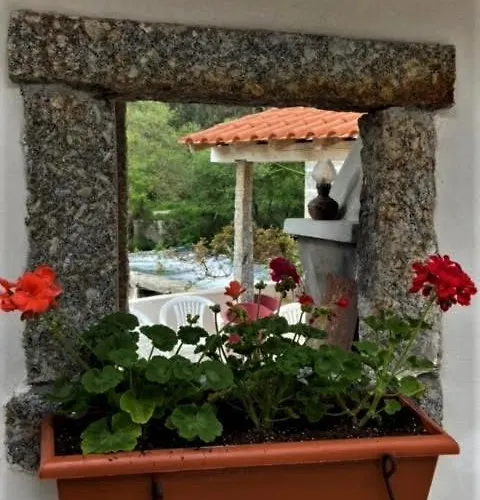 Casa Da Azenha Branca * Castelo Do Neiva